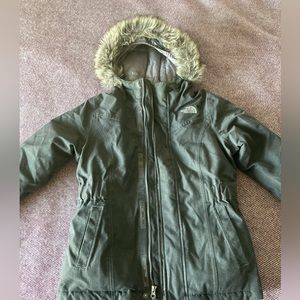 Girls North Face Parka with goose down